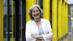 Amparo Botella es psic�loga y graf�loga. 