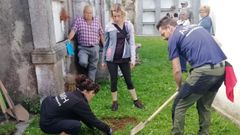 B�squeda en Navia de una fosa con los cuerpos de dos represaliados del franquismo