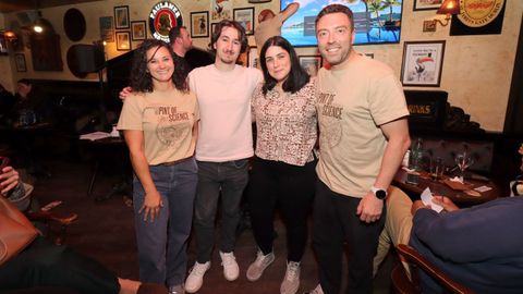 Noa Caram�s, Felipe Gonz�lez, Isabel Rebollido e Alberto Guti�rrez. 