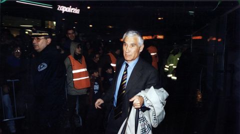 Arsenio, entrenador del Madrid en su visita a San L�zaro.