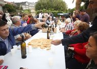 Diecis�is marcas de la DO R�as Baixas se sirven en el recinto de la Feira do Vi�o de Caldas. 