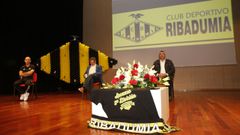 Y el Ribadumia pudo celebrar el ascenso