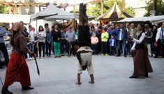 Con la salida del sol por la tarde, las actividades de animaci�n pudieron volver a las calles. 