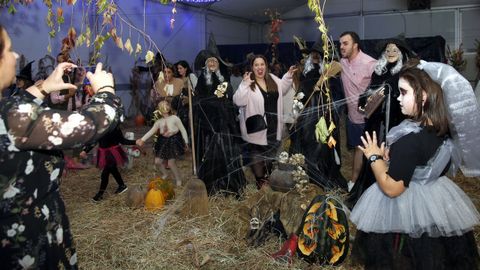 exposici�n de calabazas y baile de la asociacion Alfaia, FIESTA DE HALLOWEN 