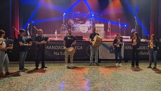 Parte de los integrantes de la Irmandade Galega na Suiza, los organizadores