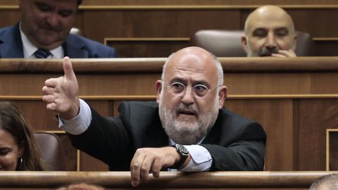 Interpretaciones a la salida del pleno: �deb�a ser nulo el voto del diputado de Junts?