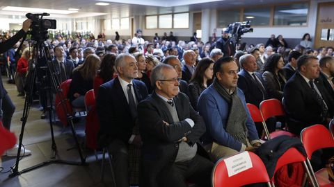 El colegio Miraflores quiso conmemorar los diez a�os de su ampliaci�n y el haber recuperado el centro tras una cesi�n 