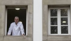El doctor Antonio Parra participa ma�ana en el ciclo de conferencias Charlas Saludables. 