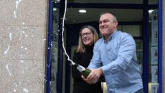 La administraci�n de loter�as Mar de Apuestas de A Illa reparte dos quintos y un tercero de la loter�a de Navidad