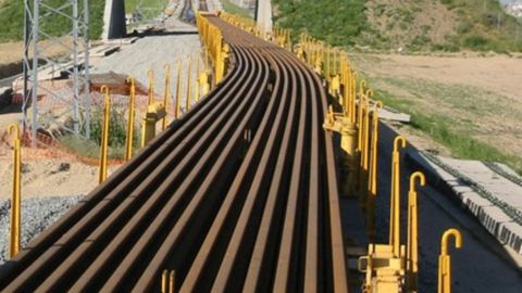 Tramo ferroviario Gij�n-Laviana