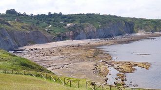 Playa de Pe�arrubia