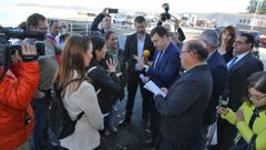 La AMPA de Carril arranca un compromiso del conselleiro sobre la seguridad en el colegio