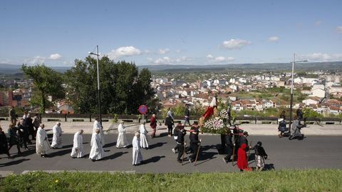 La procesión del Martes de Pascua es una de las tres fiestas dedicadas a la Virgen de Monserrat. Los otros son el 27 de abril y el 15 de agosto
