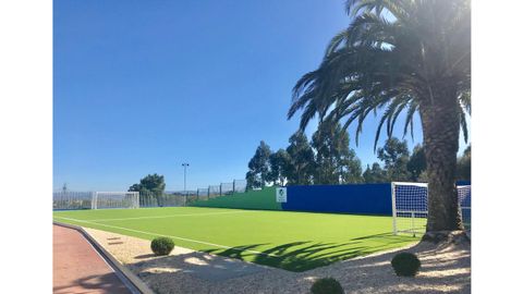 Las instalaciones del Colegio son impresionantes, con zonas exteriores preciosas y muy amplias