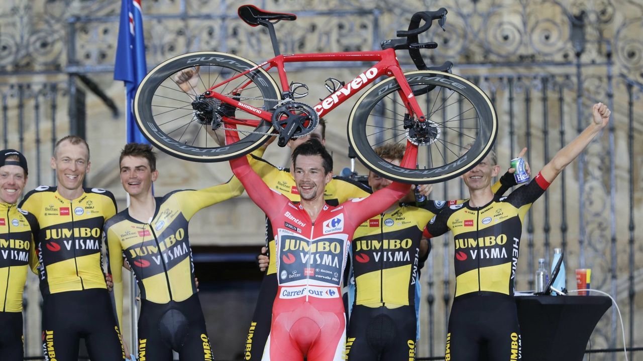 La Vuelta a España 2027 saldrá de Santiago de Compostela