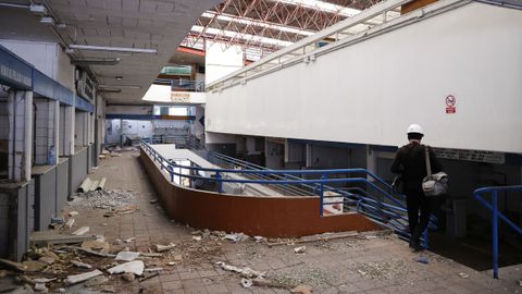 Estado actual del antiguo mercado de Santa Luc�a, en A Falperra