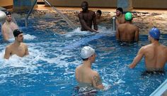 Los jugadores del Breog�n, ayer por la ma�ana en las instalaciones del SPA del Gran Hotel.