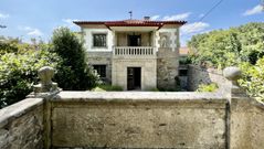As� es el pazo en venta en la r�a Xo�n XXIII, en Santiago