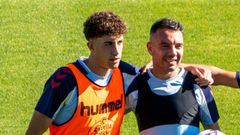 Hugo Burcio, con Iago Aspas, en el entrenamiento del Celta de este s�bado.