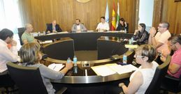 El pleno ordinario se adelantar� a este pr�ximo jueves y ma�ana se celebran comisiones. 