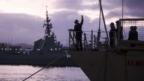 La Almirante Juan de Borb�n saliendo del Arsenal del pasado 10 de enero. 