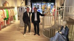 Jos� Luis Molares (en la foto, a la derecha) abri� Sarto Mujer en Xeneral Pardi�as, dirigido a un amplio rango de p�blico, desde los 20 hasta los 70 a�os. Colabora con este proyecto el dise�ador Luis Are�as (izquierda), quien destaca satisfecho la buena acogida de sus dise�os a medida: �En solo tres semanas, y sin conocer mi trabajo, ya tenemos encargados varios trajes�.