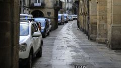 Imagen de archivo de la R�a do Vilar en horario de reparto de mercanc�as.