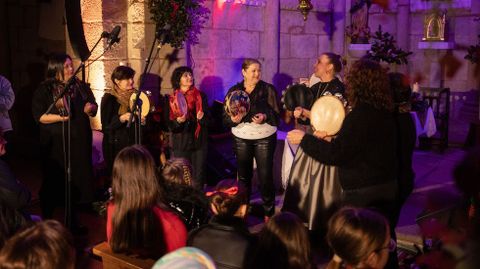 Cantareiras de Raiga�as, con Ic�a Varela 