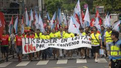El viernes, los trabajadores de Urbaser convocaron una manifestación en Santiago