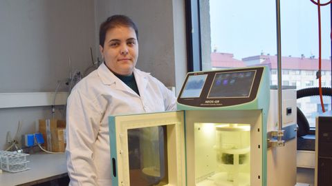 Lucía López recibió el premio por su tesis de doctoramiento