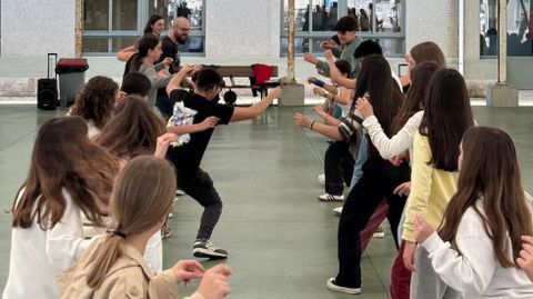 Obradoiro de baile no IES Alfredo Brañas de Carballo