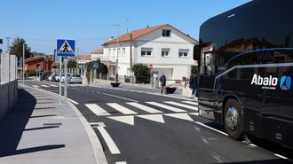 A comarca sofre dun grave d�fice de conexi�ns de transporte p�blico que padecen os seus cidad�ns