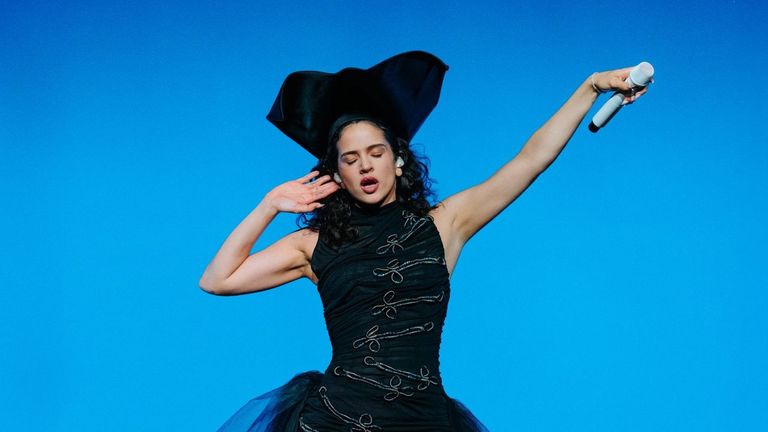 Rosal�a en su gira �LUX Tour�