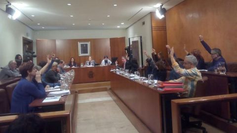 Los concejales de Avil�s votan en contra de los presupuestos del PSOE.Los concejales de Avil�s votan en contra de los presupuestos del PSOE