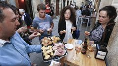 Las cl�sicas bandejas de pinchos tienen las horas contadas tras la crisis del coronavirus