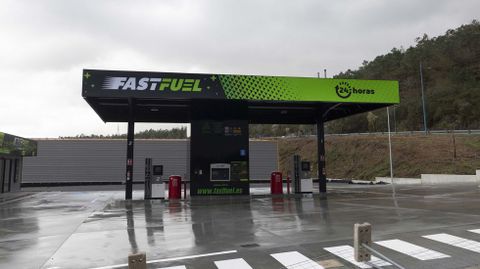 NUEVA ESTACIN. La del polgono de Vimianzo ser la prxima que se ponga en marcha en la comarca. porque ya est lista. Queda solo un trmite ante Industria, que debera tardar muy poco