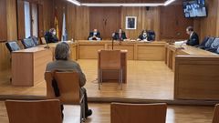 El acusado de abusar sexualmente de una adolescente de 12 a�os en Chantada se neg� a declarar ante el tribunal de la Audiencia Provincial de Lugo. 