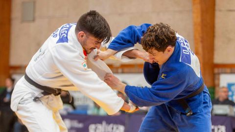 Supercopa de Espa�a de Galicia de Yudo en el pabell�n San Narciso de Mar�n
