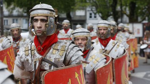 Una de las actividades más destacadas de este sábado fue el desfile de las tropas romanas.