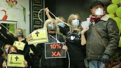 Im�genes del encierro de las peluquer�as en Lugo