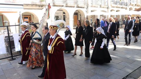 La corporacin se desplaz hasta la Catedral para la ofrenda