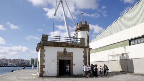 Aunque no se plantea mantener el edificio, s� hay un especial inter�s por conservar el mare�grafo del interior del inmueble, situado en el muelle de Calvo Sotelo.