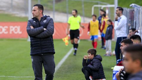 Alex Ortiz entrena al filial del CD Lugo.