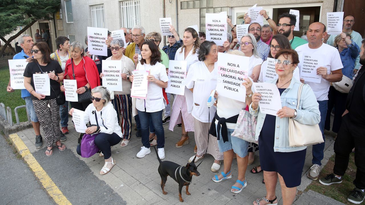 Nueva protesta en los centros de salud de Barbanza