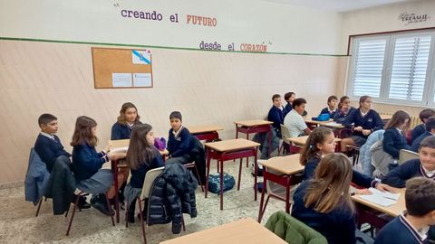 El programa de igualdad y diversidad del Concello de Ribeira se estren en el colegio Sagrado Corazn de Jess.