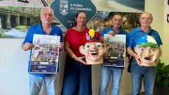 Patricia Lojo y miembros de la comisi&oacute;n presentaron este viernes el programa del Carme dos Pincheiros