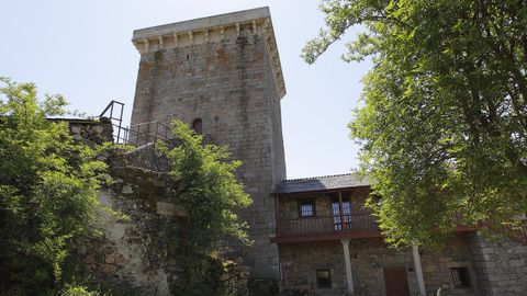 Torre del homenaje del castillo de O Bolo.