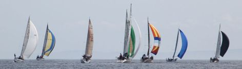 Uno de los momentos m�s espectaculares de la flota, a la altura de los bajos de Baldaio con todas las velas desplegadas. 