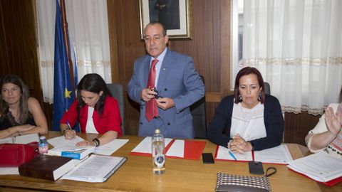 Pleno del 24 de agosto del 2018 en el que Manuel Valeriano Alonso de León presentó su dimisión como alcalde de Camariñas.