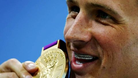 El protector bucal de Lochte
